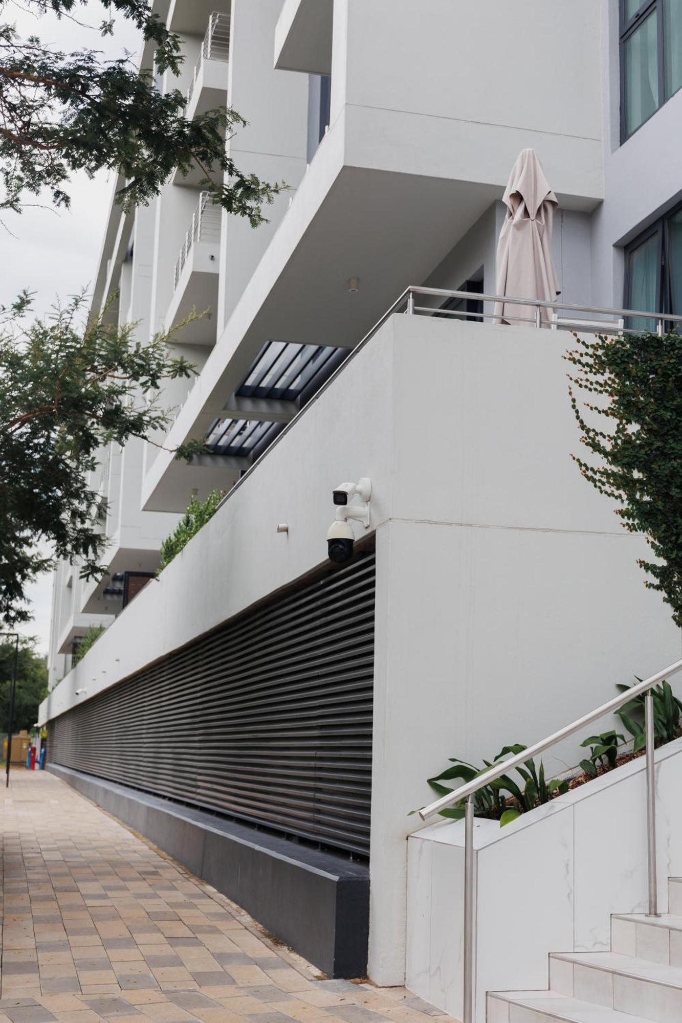 The Terrace 110- Sandton Gate โจฮันเนสเบิร์ก ภายนอก รูปภาพ